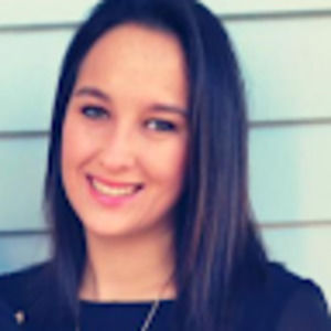 Meet your Posher, Elizabeth